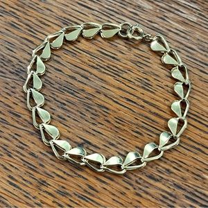BOGO Gold tone abstract heart bracelet